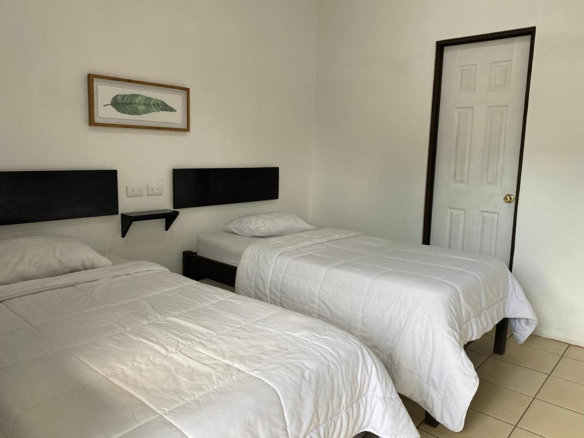 Hotel Cañas Екстериор снимка