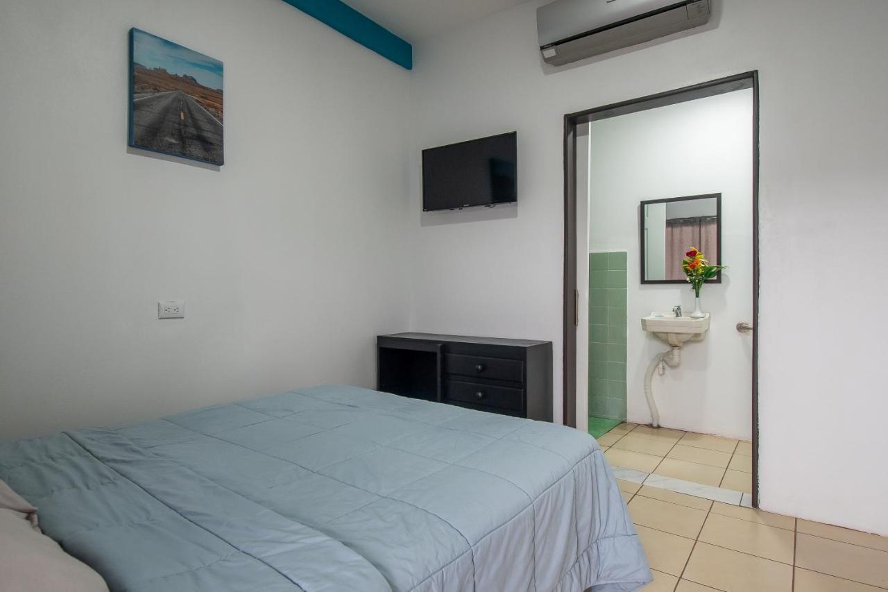 Hotel Cañas Екстериор снимка